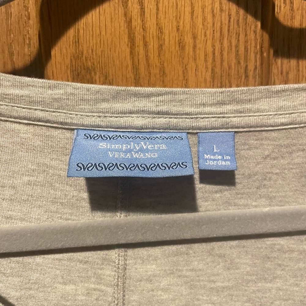 Simply Vera Vera Wang Elegant Gray Blouse